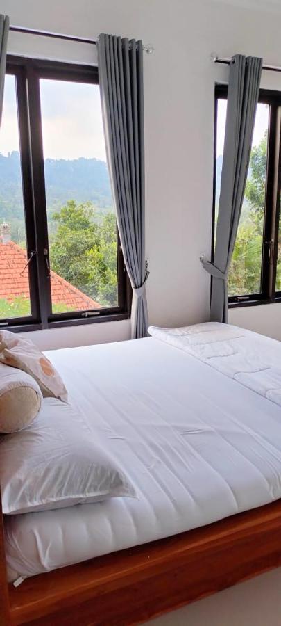 Giri Swari Homestay Sidemen  Esterno foto