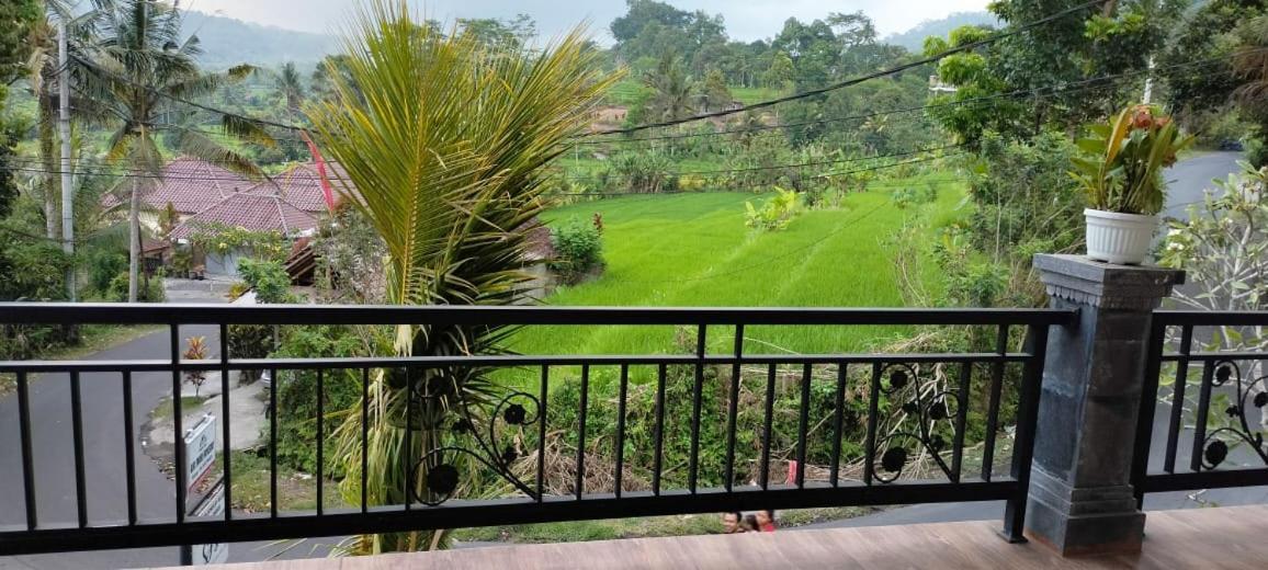 Giri Swari Homestay Sidemen  Esterno foto