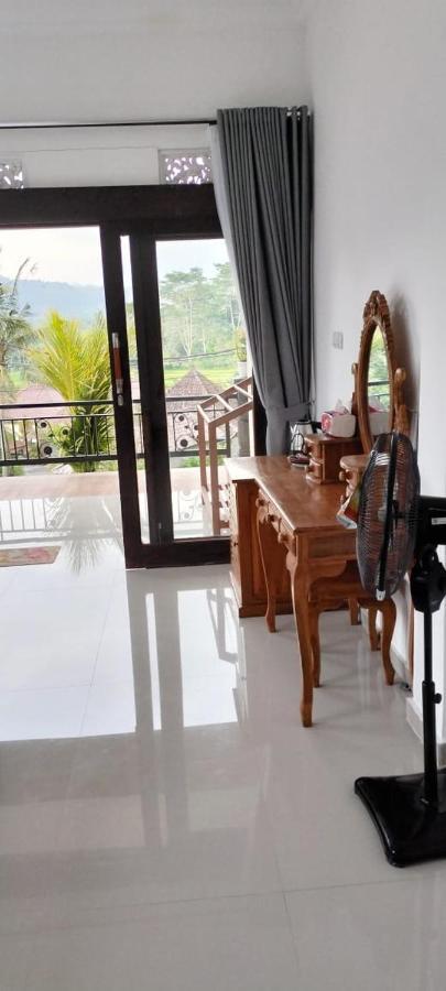 Giri Swari Homestay Sidemen  Esterno foto